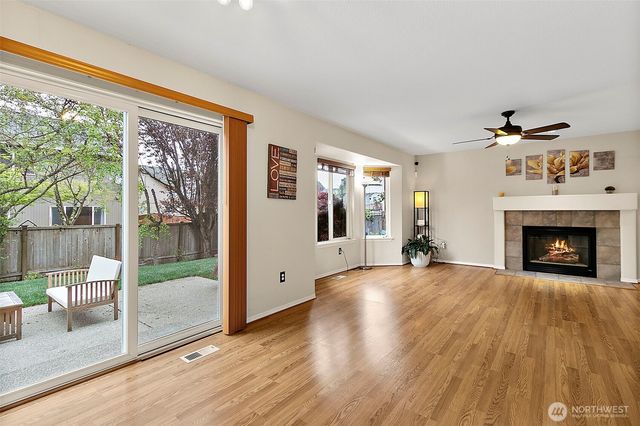 18812 93rd Avenue E, Puyallup, WA 98375