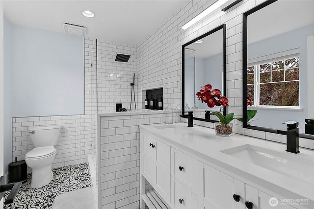 18812 93rd Avenue E, Puyallup, WA 98375