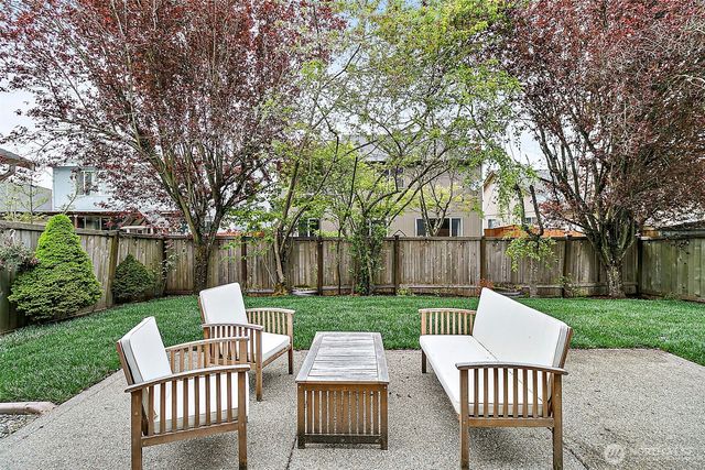 18812 93rd Avenue E, Puyallup, WA 98375