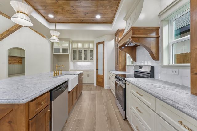 3112 N Pecan Street, Fort Worth, TX 76106