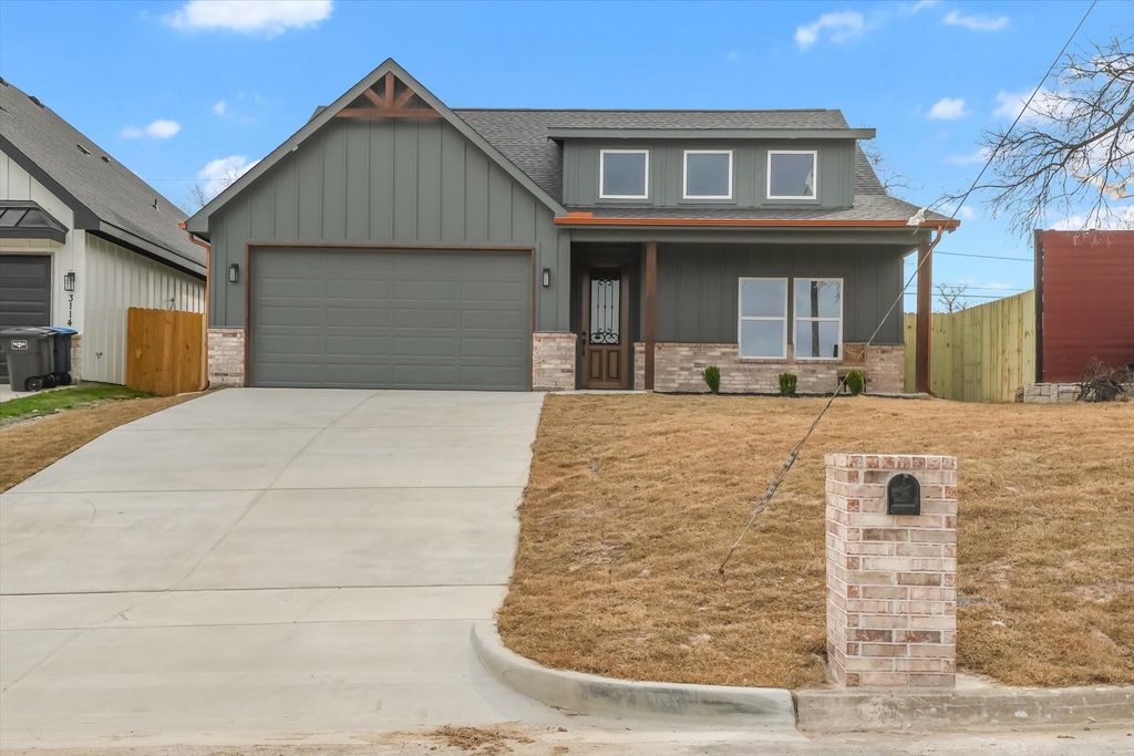 3112 N Pecan Street, Fort Worth, TX 76106