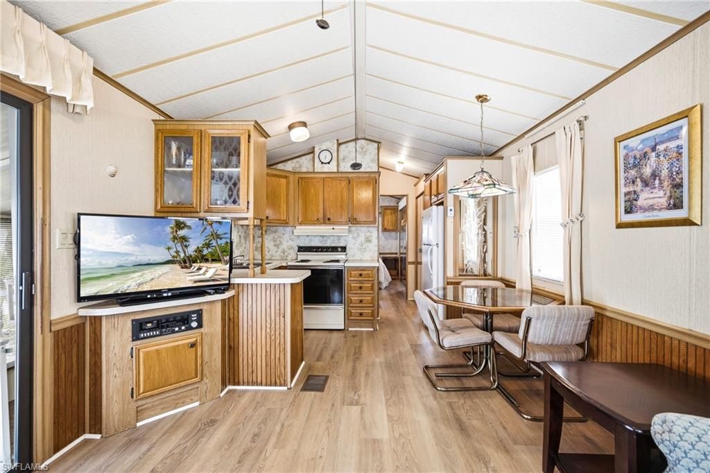 45 Shifting Sands AVE, BONITA SPRINGS, FL 34135 — photo 4