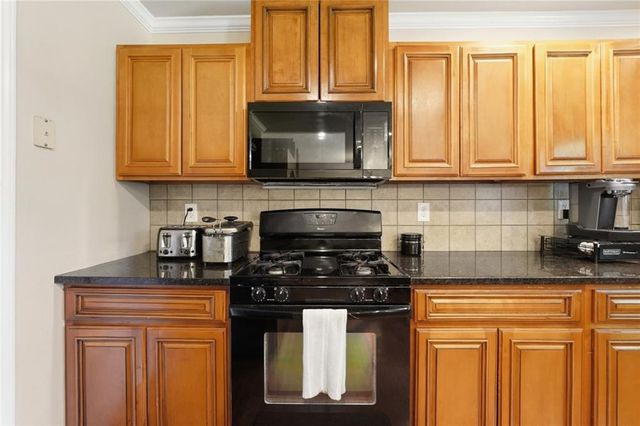 2305 Brafton Court NW, Acworth, GA 30101