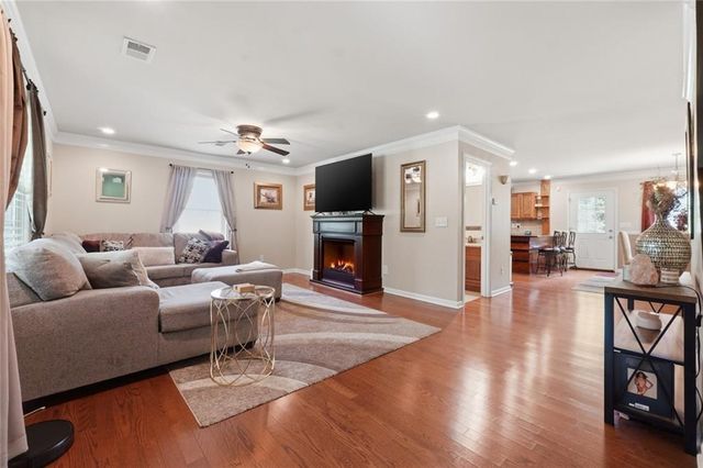 2305 Brafton Court NW, Acworth, GA 30101