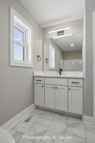 1356 Eagle Bluff Drive, Bourbonnais, IL 60914