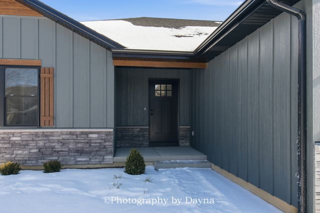 1356 Eagle Bluff Drive, Bourbonnais, IL 60914