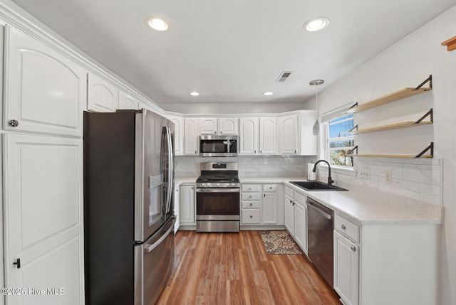 1281 Spring Lake Drive, Southport, NC 28461