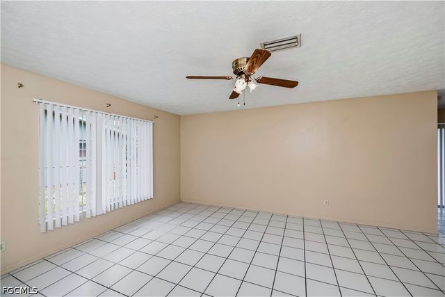 2620-2622 SE 16th PL, Cape Coral, FL 33904