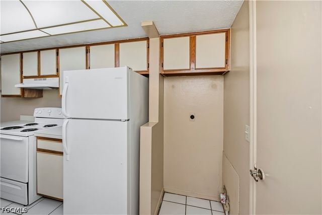2620-2622 SE 16th PL, Cape Coral, FL 33904
