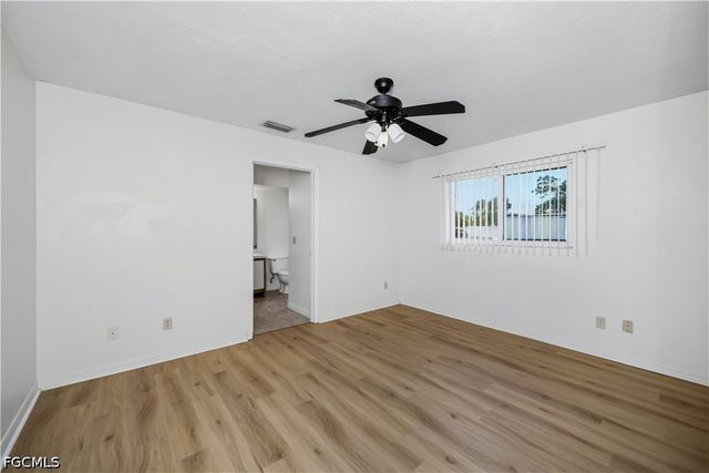 2620-2622 SE 16th PL, Cape Coral, FL 33904