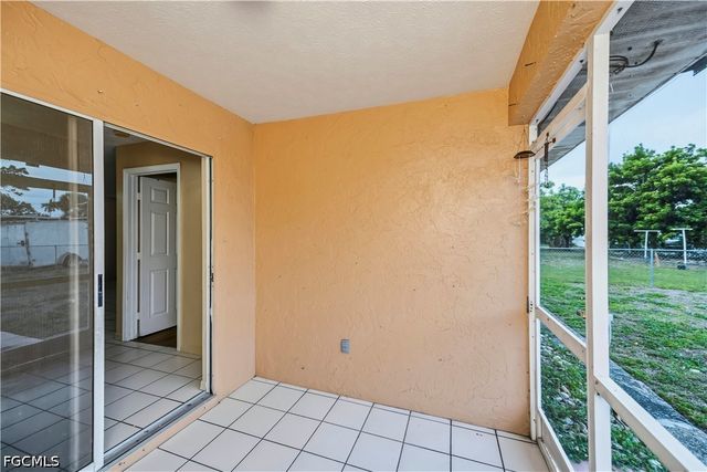 2620-2622 SE 16th PL, Cape Coral, FL 33904