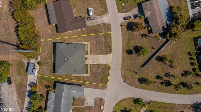 2620-2622 SE 16th PL, Cape Coral, FL 33904
