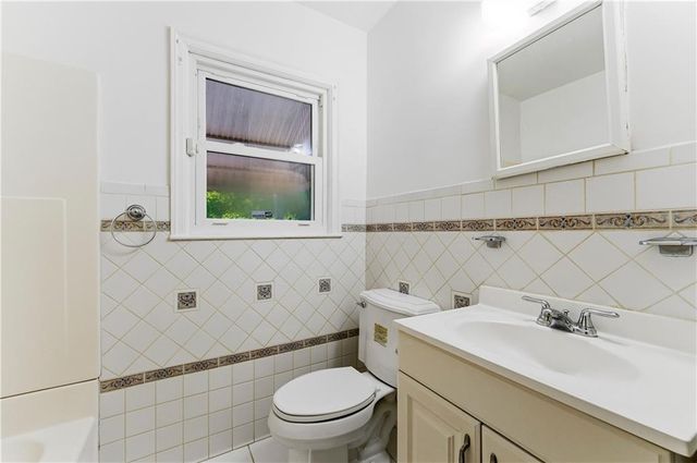 2551 E Tupelo Street SE, Atlanta, GA 30317