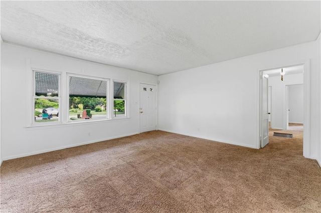2551 E Tupelo Street SE, Atlanta, GA 30317