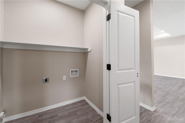 2261 Victoriano Street, Weslaco, TX 78596