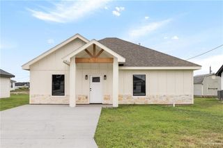 2261 Victoriano Street, Weslaco, TX 78596