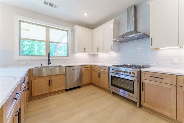 1180 Brading Place, Lawrenceville, GA 30043