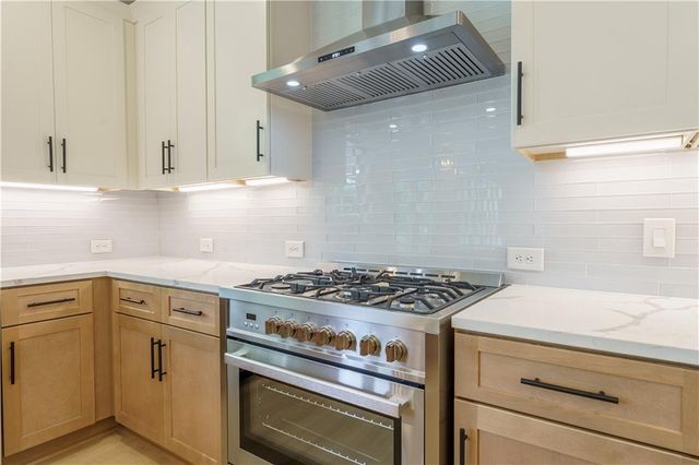 1180 Brading Place, Lawrenceville, GA 30043