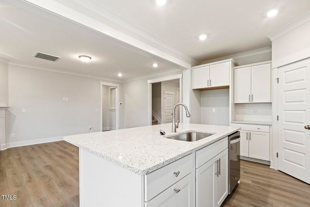 292 Weddington Way, Benson, NC 27504