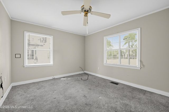 737 Woodbury Road, Jackson, MS 39206