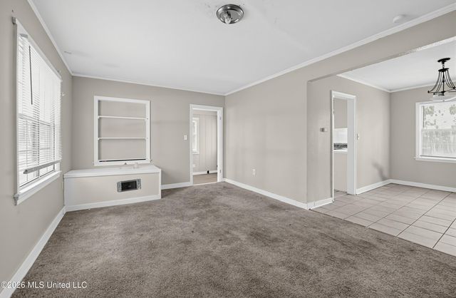 737 Woodbury Road, Jackson, MS 39206
