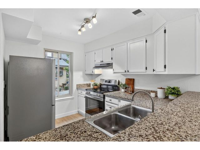 8786 Allison Dr A, Arvada, CO 80005