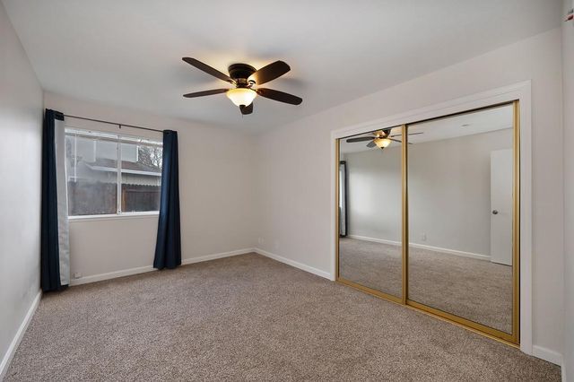 5943 Laguna Villa Way, Elk Grove, CA 95758