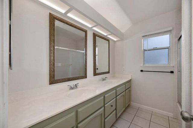 5943 Laguna Villa Way, Elk Grove, CA 95758