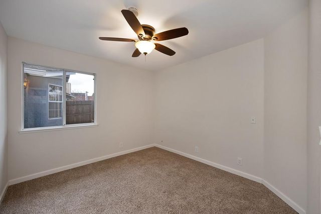 5943 Laguna Villa Way, Elk Grove, CA 95758