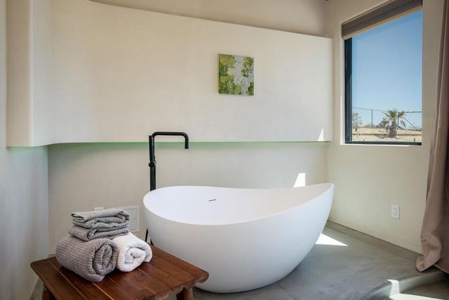 62290 Crestview Drive, Joshua Tree, CA 92252