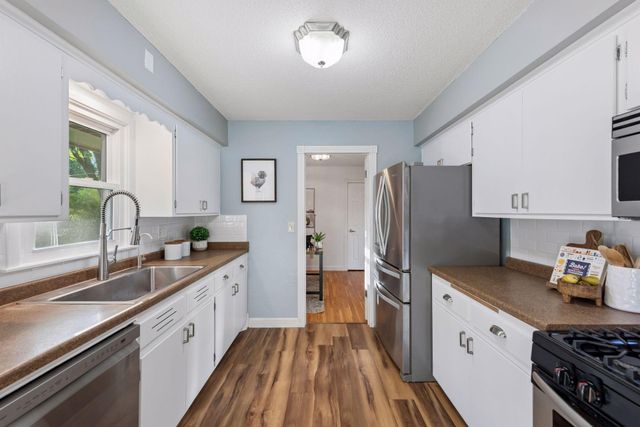 10036 Nathan Lane N, Maple Grove, MN 55369