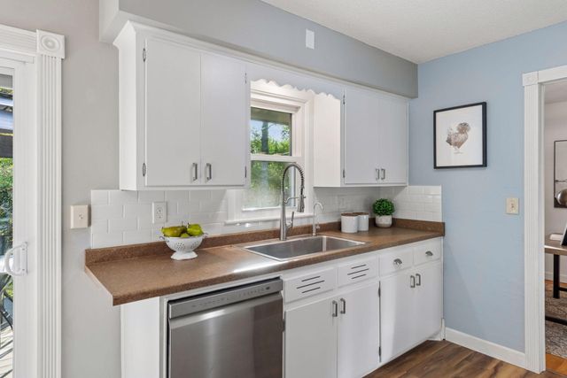 10036 Nathan Lane N, Maple Grove, MN 55369