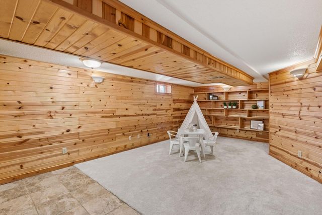 10036 Nathan Lane N, Maple Grove, MN 55369