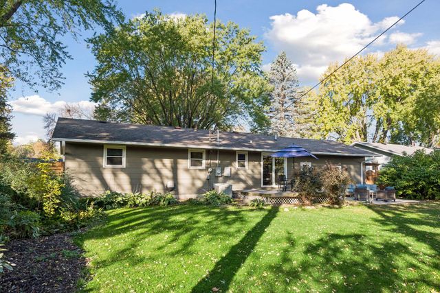 10036 Nathan Lane N, Maple Grove, MN 55369