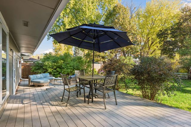 10036 Nathan Lane N, Maple Grove, MN 55369