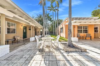 805 NE 17th Ave 4, Fort Lauderdale, FL 33304