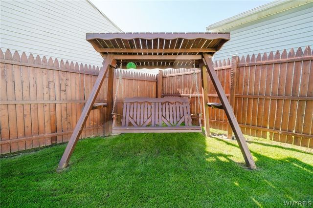 67 Northcrest Avenue, Cheektowaga, NY 14225