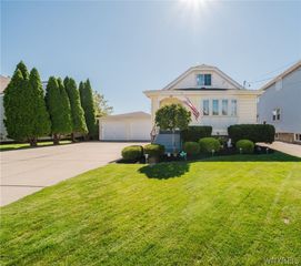 67 Northcrest Avenue, Cheektowaga, NY 14225