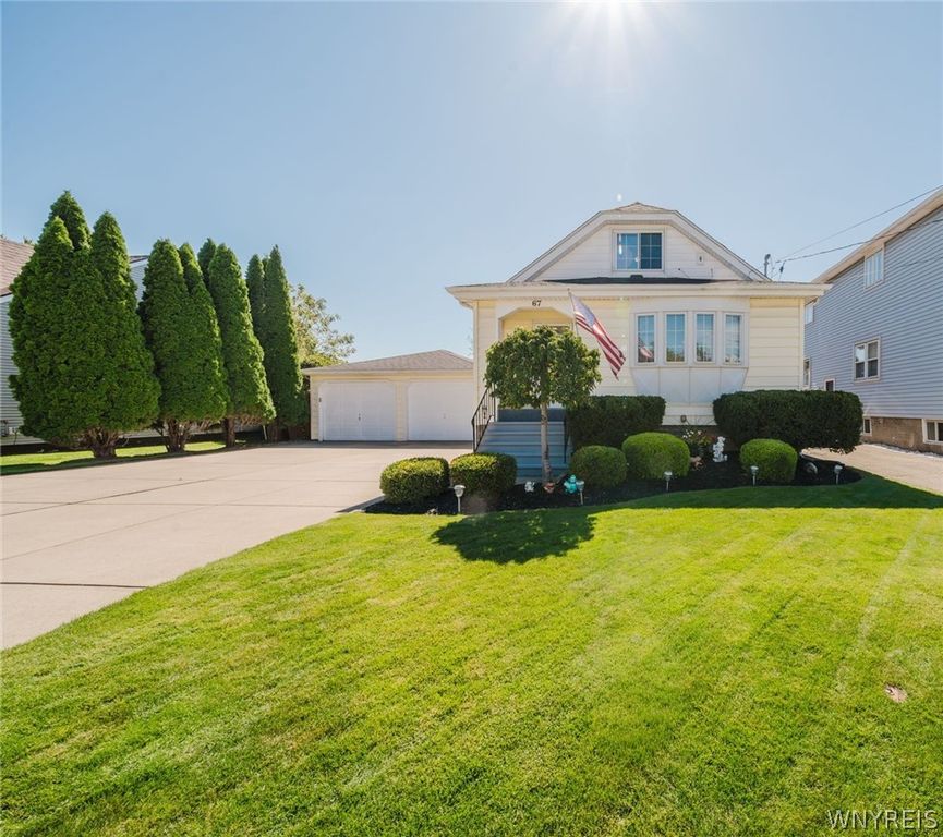67 Northcrest Avenue, Cheektowaga, NY 14225