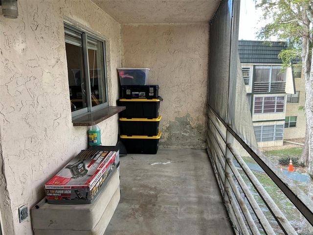 9080 Lime Bay Boulevard 305, Tamarac, FL 33312