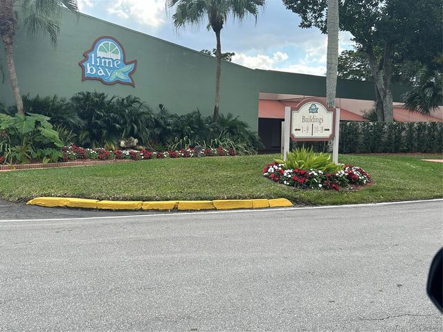 9080 Lime Bay Boulevard 305, Tamarac, FL 33312