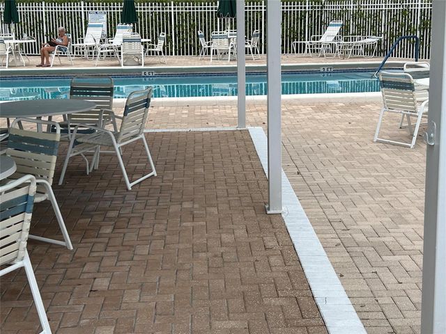 9080 Lime Bay Boulevard 305, Tamarac, FL 33312