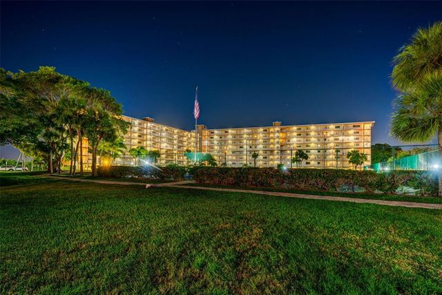 19451 GULF BOULEVARD 301, Indian Shores, FL 33785