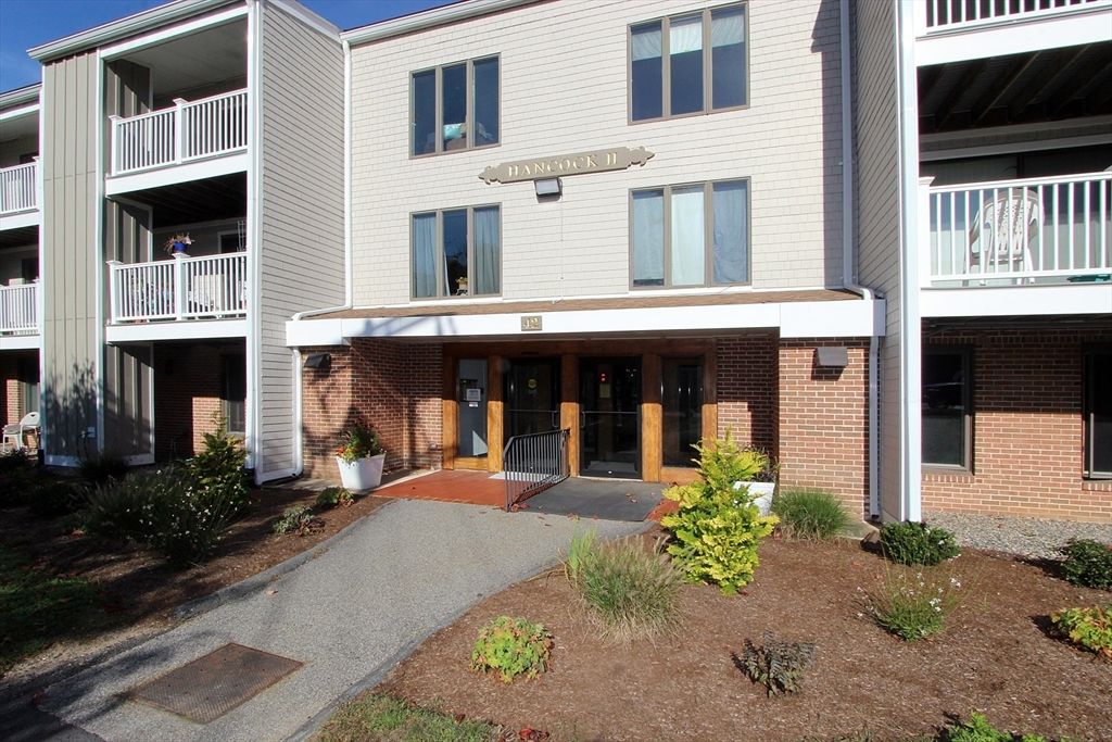 42 Old Colony Way 30, Orleans, MA 02653