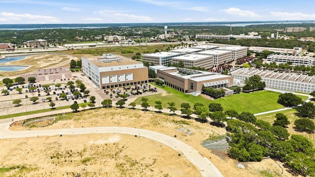 2208 Otter Lane, Southlake, TX 76262