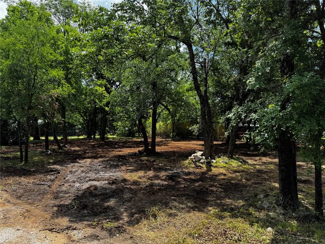 260 Sycamore Street, Denison, TX 75020