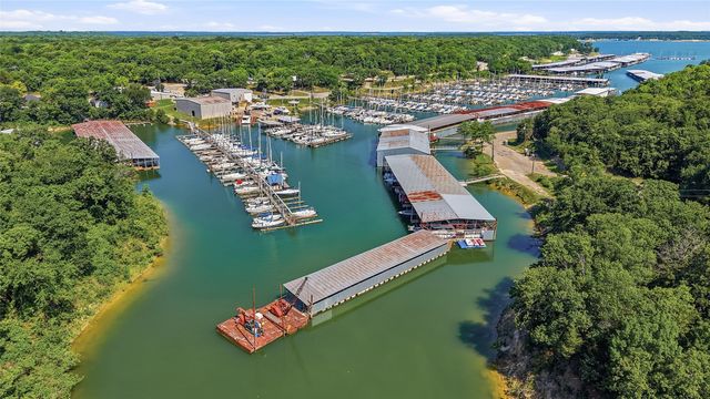 260 Sycamore Street, Denison, TX 75020