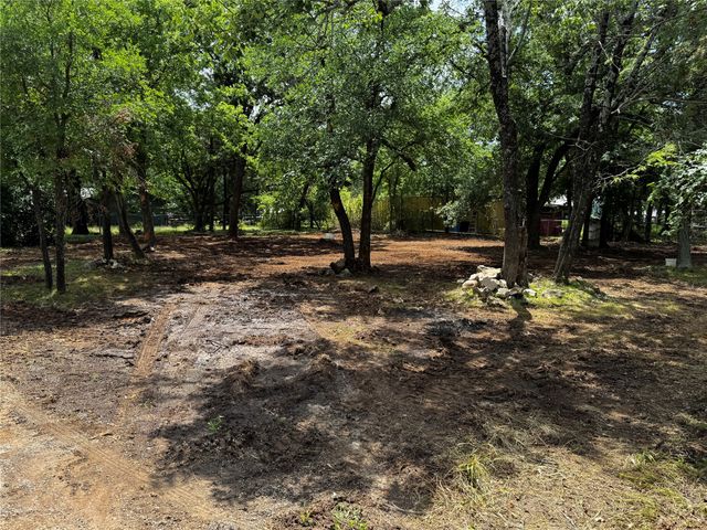 260 Sycamore Street, Denison, TX 75020