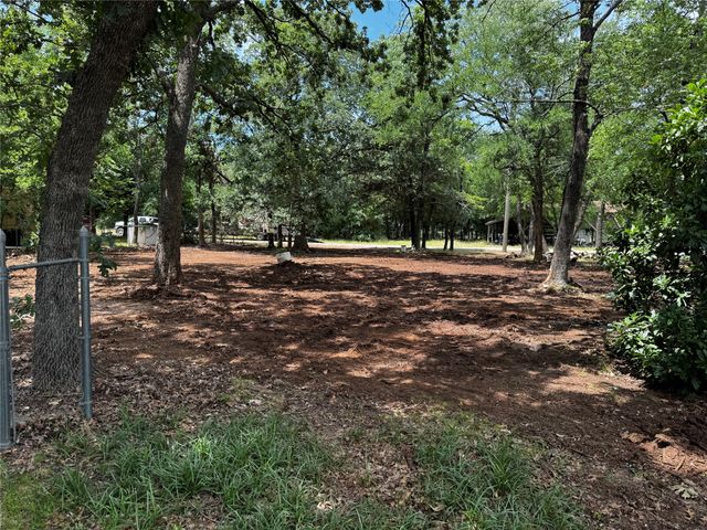 260 Sycamore Street, Denison, TX 75020