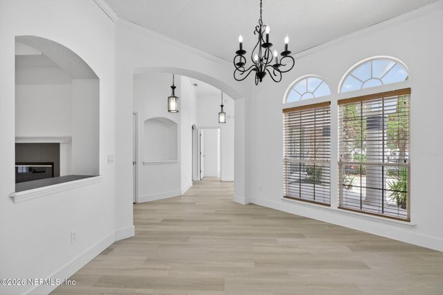 10133 DELPOINT Lane, Jacksonville, FL 32246